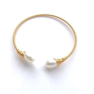 ZEVAR BANGLE WITH WHITE PEARL