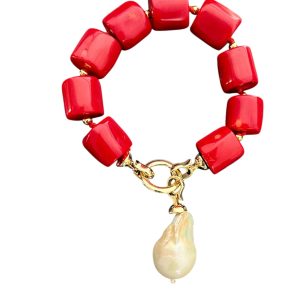CORAL BRACELET WITH BAROQUE DROP