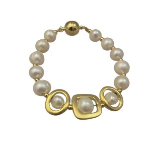 NINI IN WHITE PEARLS