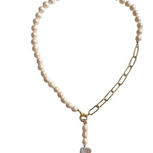 WHITE MARIO HALF PEARL AND CHAIN