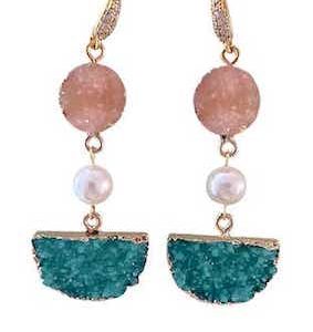 DARK GREEN AND PEACH DRUZY EARRING