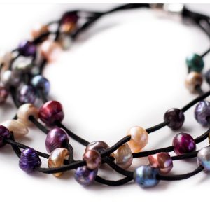 BLACK SUEDE WITH DARK MULTI PEARL NECKLACE