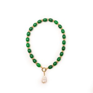 JADE WITH BAROQUE DROP