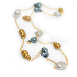 MULTI COLURED BAROQUE IN DOUBLE GOLD CHAIN