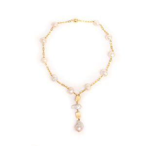 PEARL IN CHAIN AND GOLD