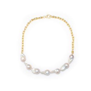 BAROQUE LINE IN LOOP