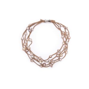 BEIGE PEARL AND SUEDE NECKLACE