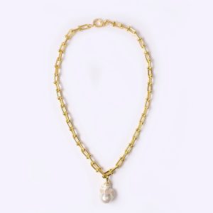 MARIO NECKLACE WITH WHITE BAROQUE DROP